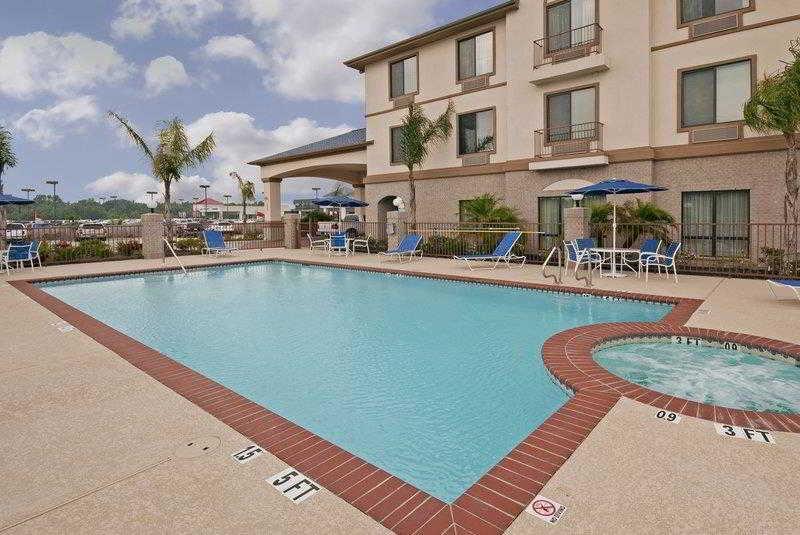 Americas Best Value Inn & Suites-Ливингстън Екстериор снимка