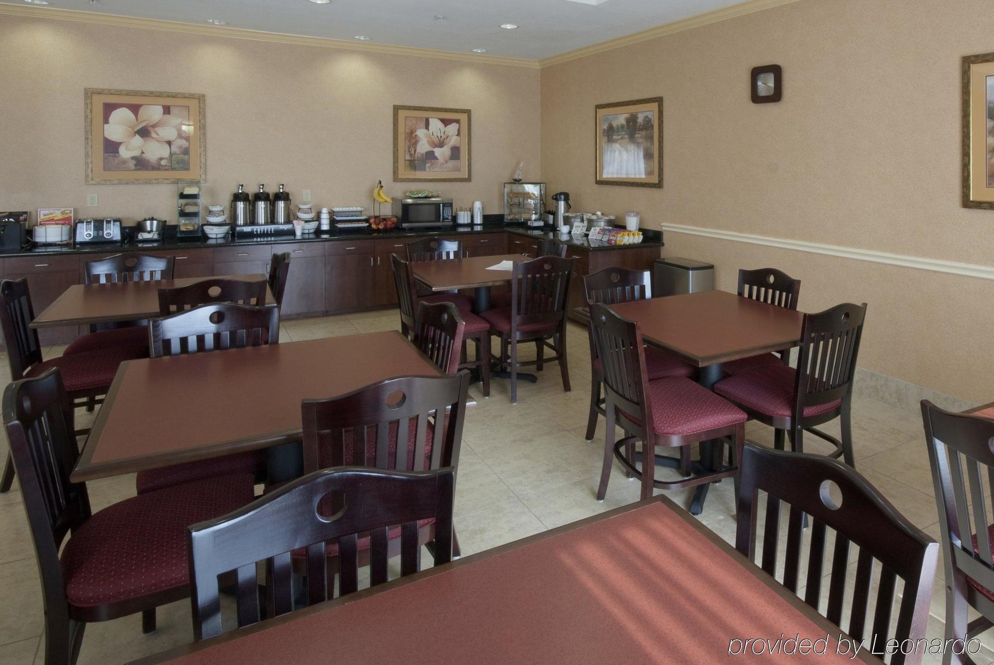 Americas Best Value Inn & Suites-Ливингстън Ресторант снимка