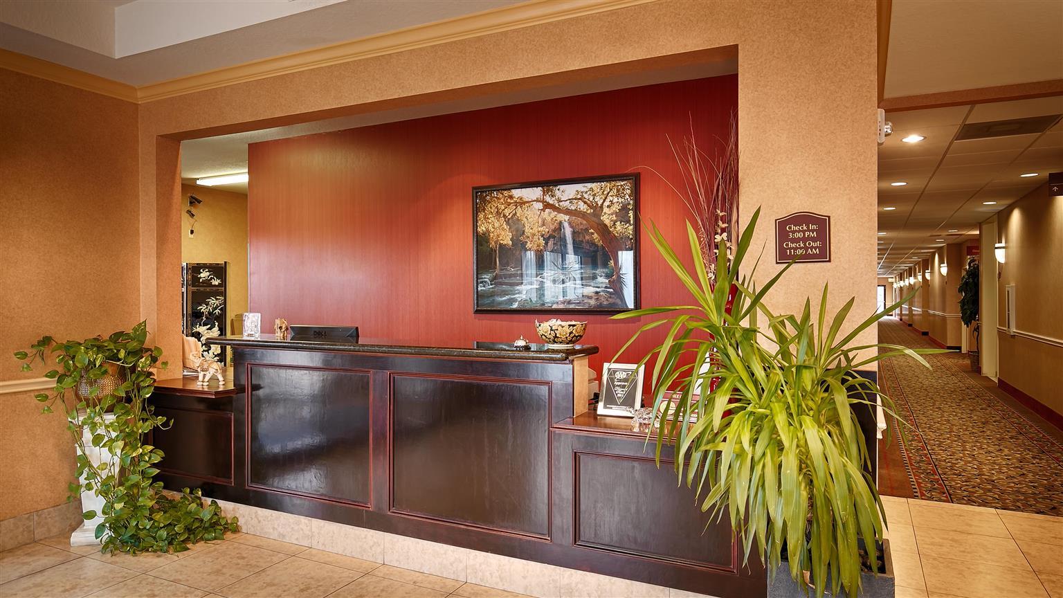 Americas Best Value Inn & Suites-Ливингстън Екстериор снимка