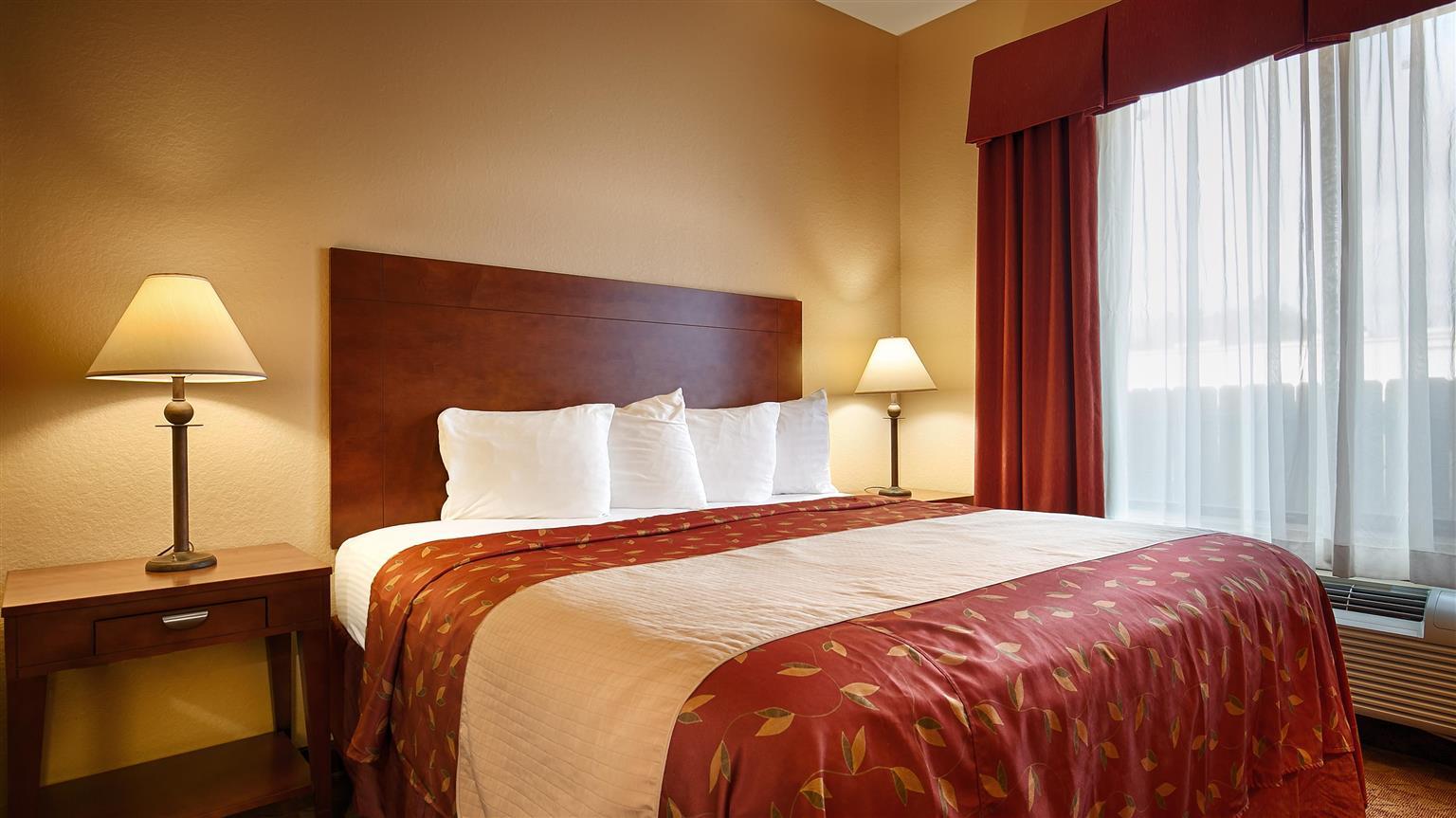 Americas Best Value Inn & Suites-Ливингстън Екстериор снимка