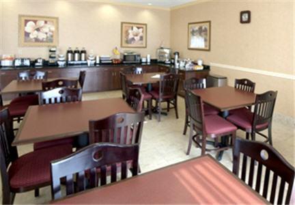 Americas Best Value Inn & Suites-Ливингстън Екстериор снимка